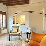 Ca' Little Beauty * البندقية